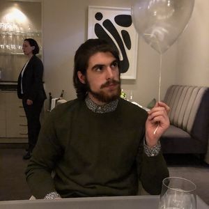 Meet your Posher, Jason